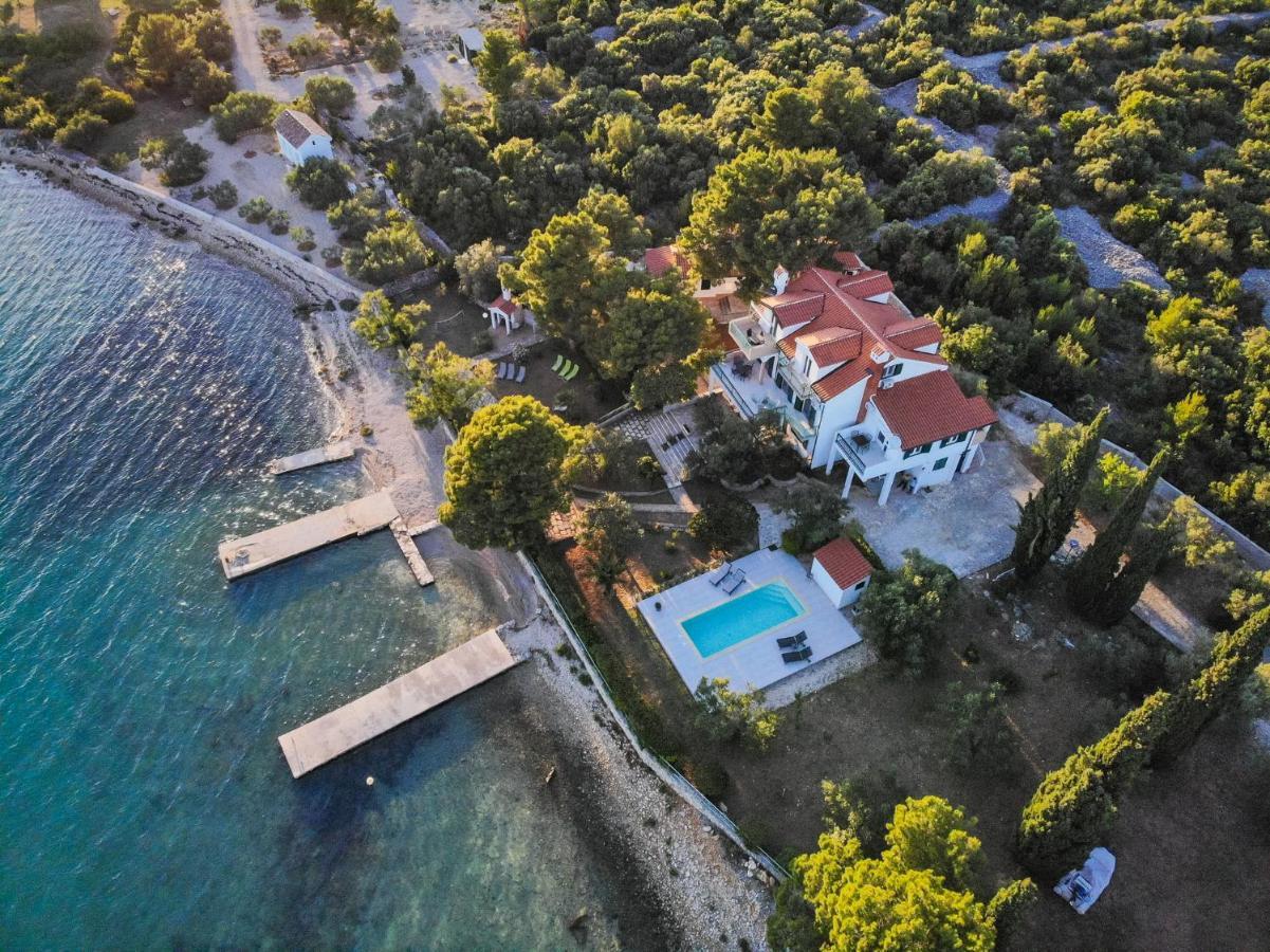 Apartments Mara Pirovac Zewnętrze zdjęcie