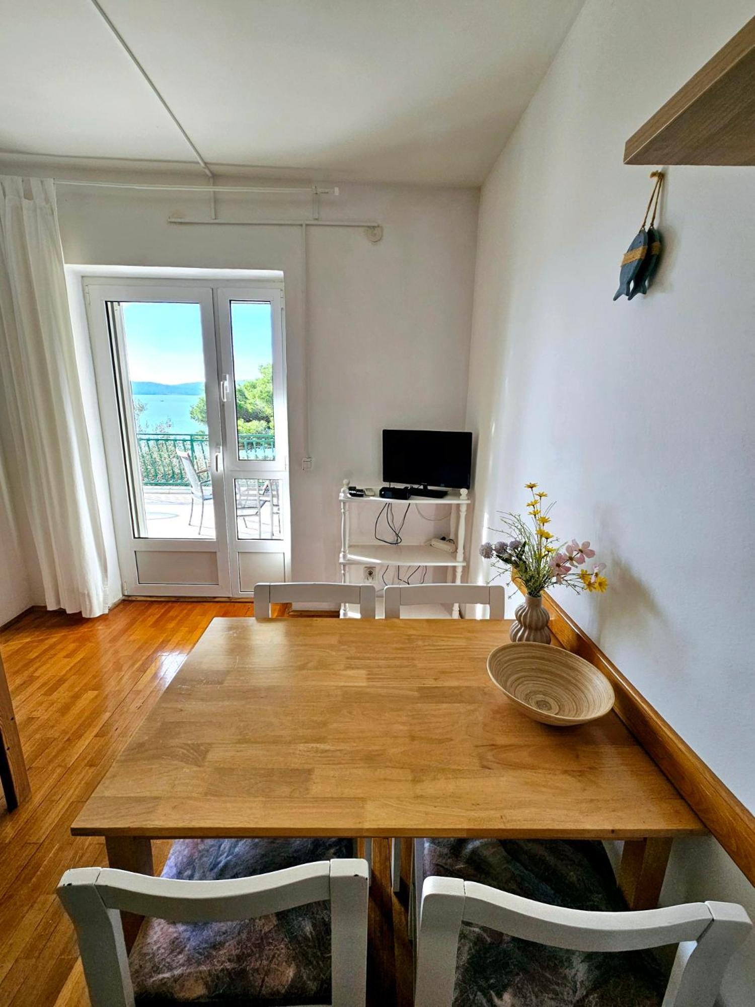 Apartments Mara Pirovac Zewnętrze zdjęcie